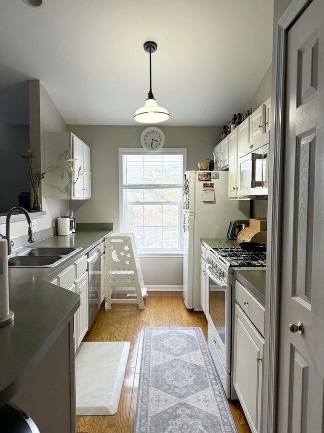 Photo - 106 Allerton Dr Unit 74G6