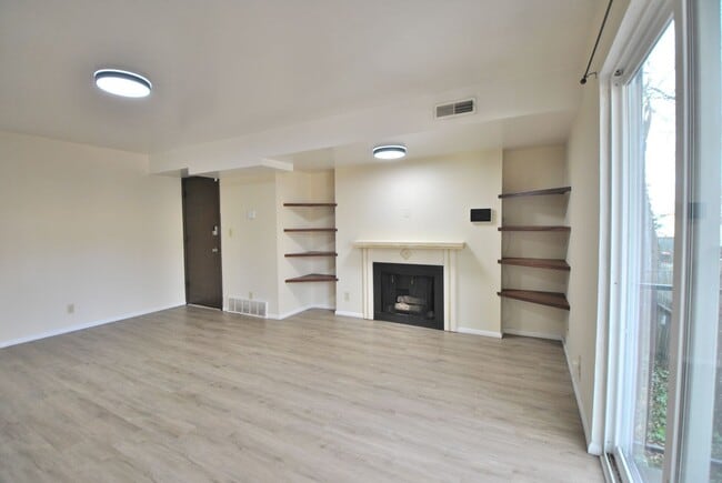 Photo - 167 E 100 N Unit D