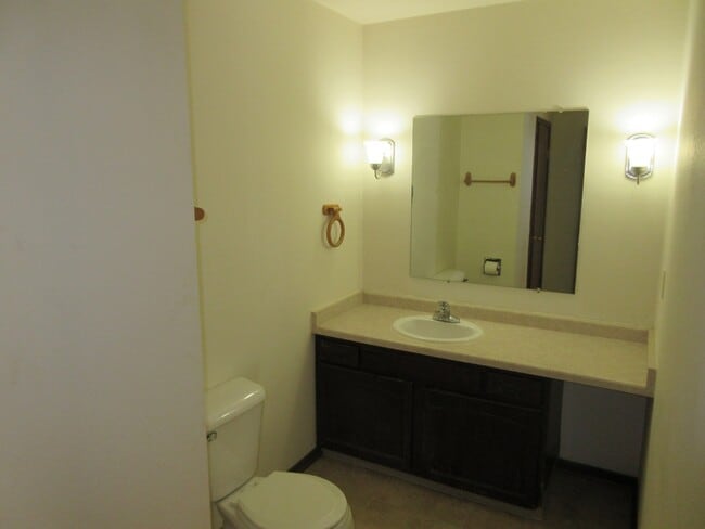 Photo - 817-819 Capman St. Unit 817