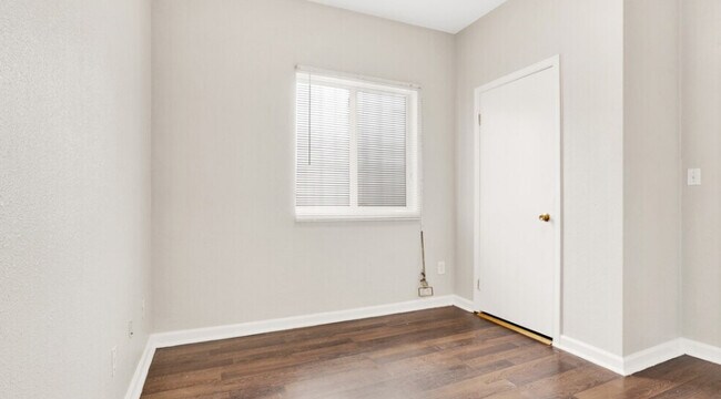 3110 Walton Ave