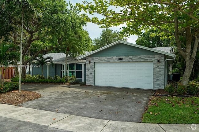 Building Photo - 1198 W Camino Real Rental