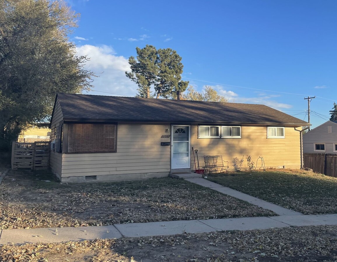 Quaint 3 Bedroom House in Central Colorado... - Quaint 3 Bedroom House in Central Colorado...