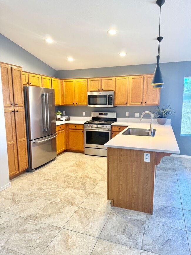 Photo - Meticulously Maintained 3 Bedroom + Den Single Level Home! Fantastic Low Backyard.