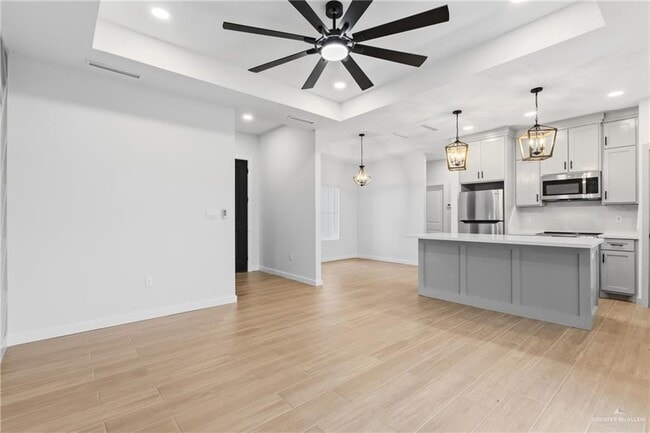 Photo - 17 Dorcas Cir