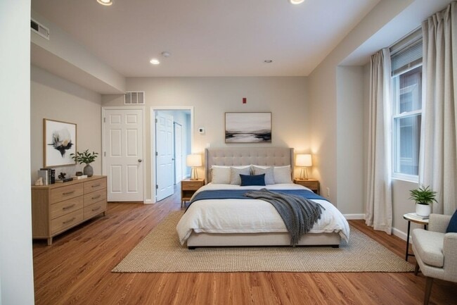 Photo - 5043 Walnut St Unit 2F