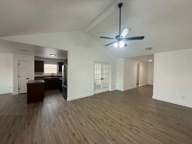 Photo - 6127 Blind Meadow