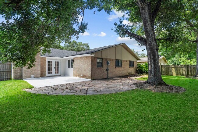 Photo - 3902 Marywood Dr