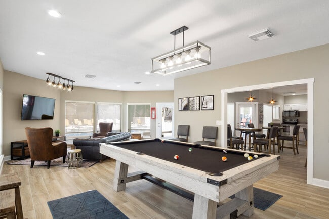 Photo - Cambridge Woods