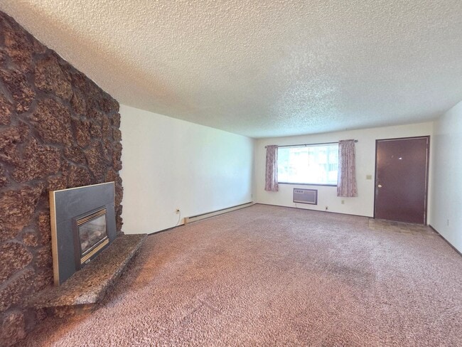 Photo - 1318 S Robinhood St Unidad #1