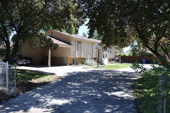 Photo - Angle View Duplex Unit Upstairs