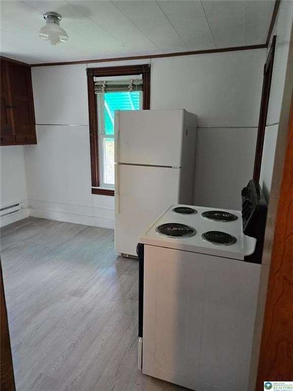 Photo - 145-146 E Center St Unidad 2