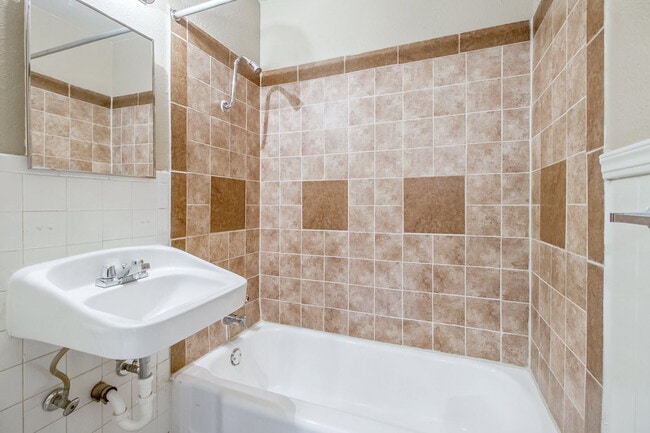 Photo - Woodland Hills