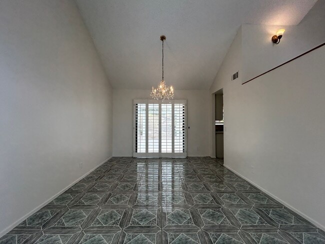 Photo - 3068 Prado Ln