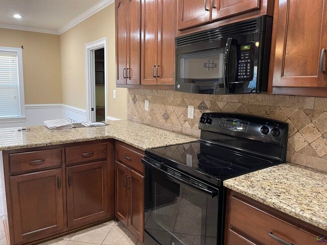 Photo - 114 Highland Point Dr