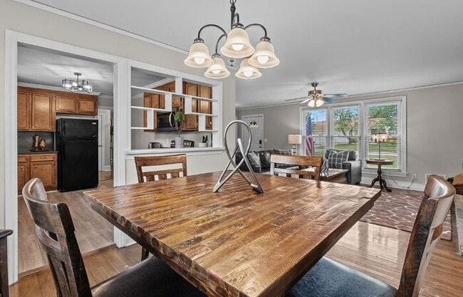 Photo - Furnished Mid Term Rental