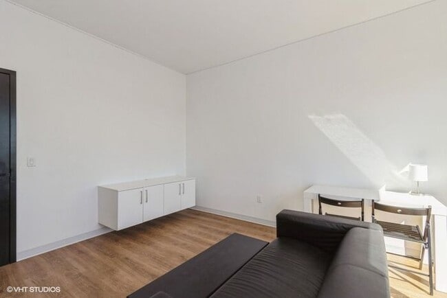 Photo - $1,699 | 1 Bedroom, 1 Bathroom Furnished A...