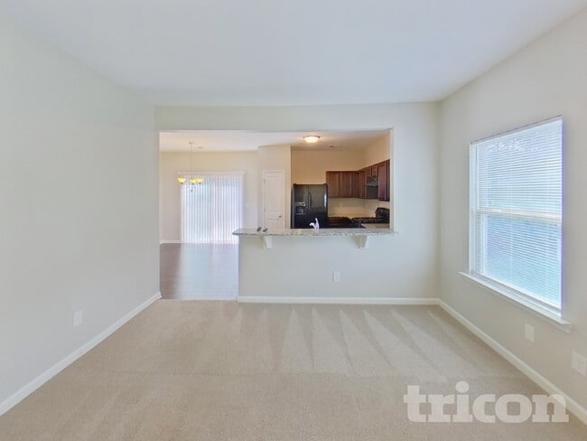 Photo - 4014 Sitka Dr