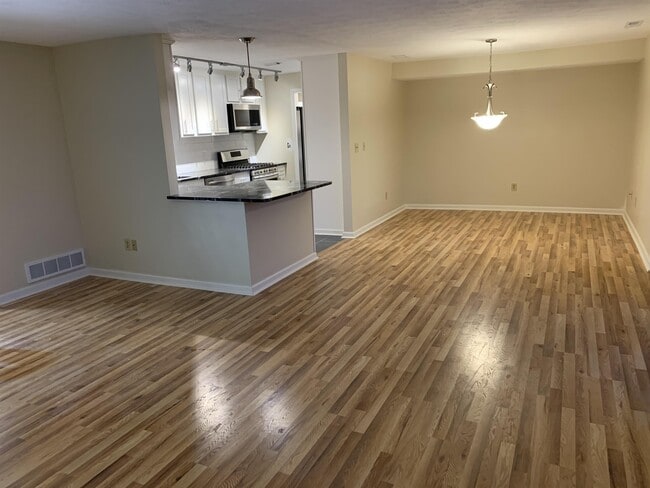 Photo - 1550 Fairmont St Townhome