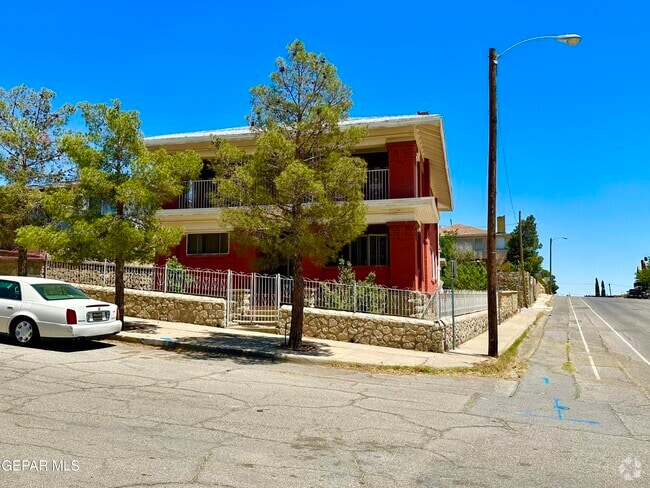 Building Photo - 500 Fewel St Rental