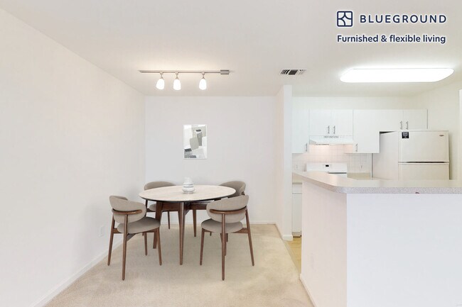 313 Avalon Cir Unit SI FL1-ID3606A