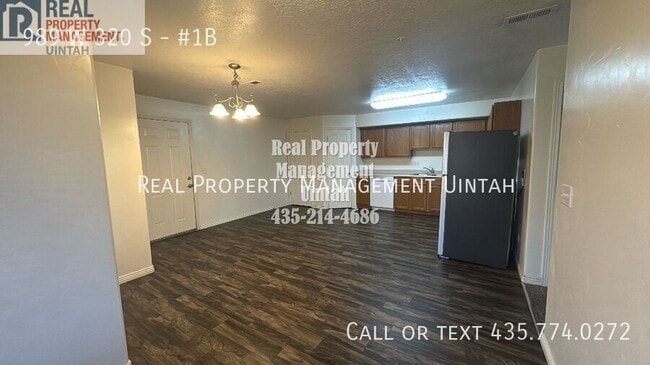Photo - 320 S Vernal Ave Unidad #1B