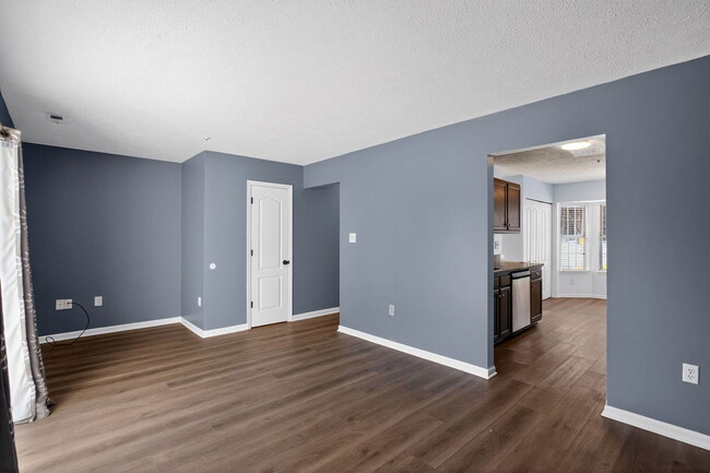 Photo - 45249 Woodstown Way