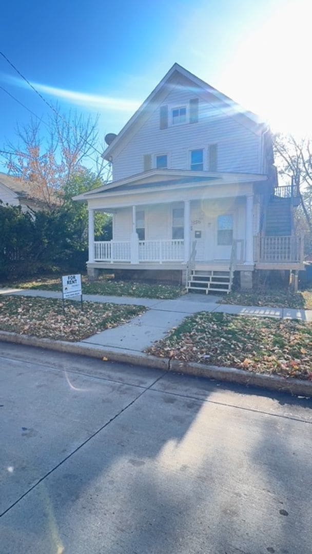 Building Photo - 629 Otter Ave Unit 629 Otter Ave- Lower