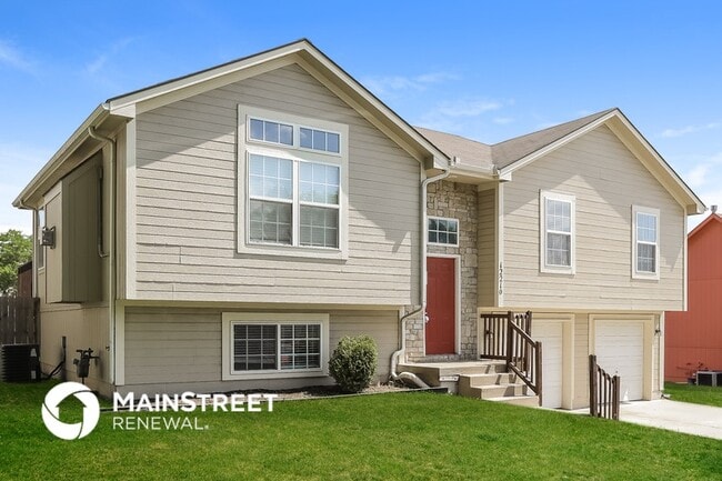 Photo - 12210 E 56th Terrace