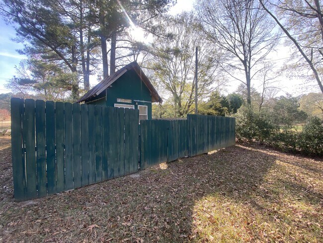 Photo - 211 Pine Valley Rd