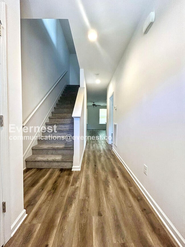 Photo - 1225 Marble St