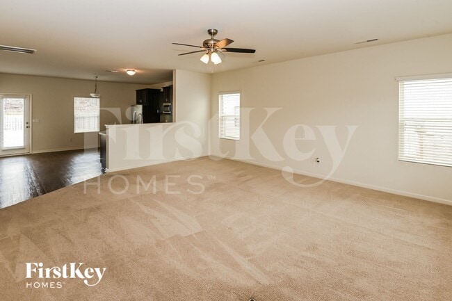 Photo - 153 Hidden Lakes Rd