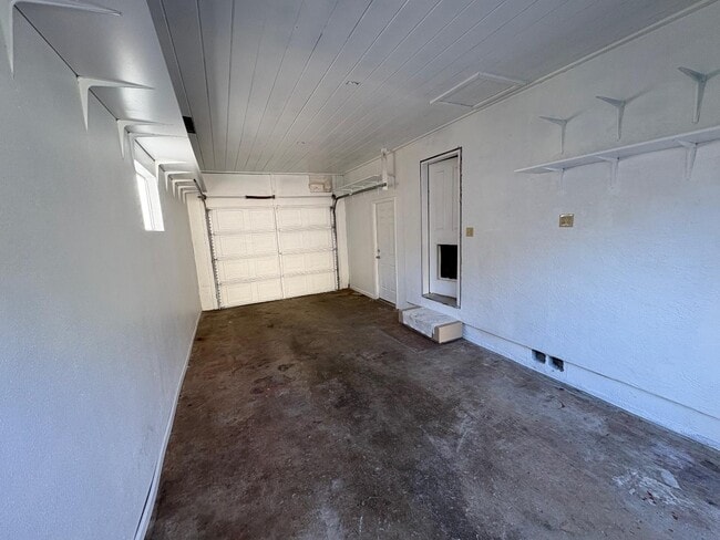 Photo - 310 Barbara Ave