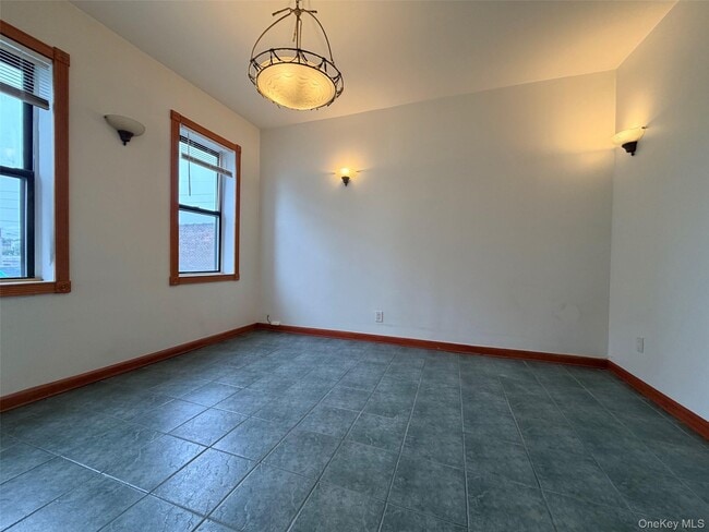 Photo - 90 Main St Unit 2R