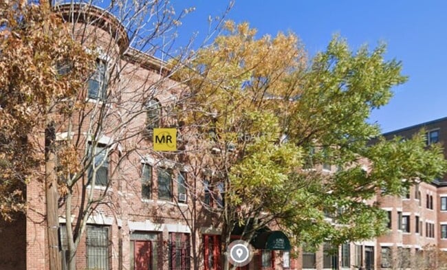 Photo - 535 Newbury St Unidad 6