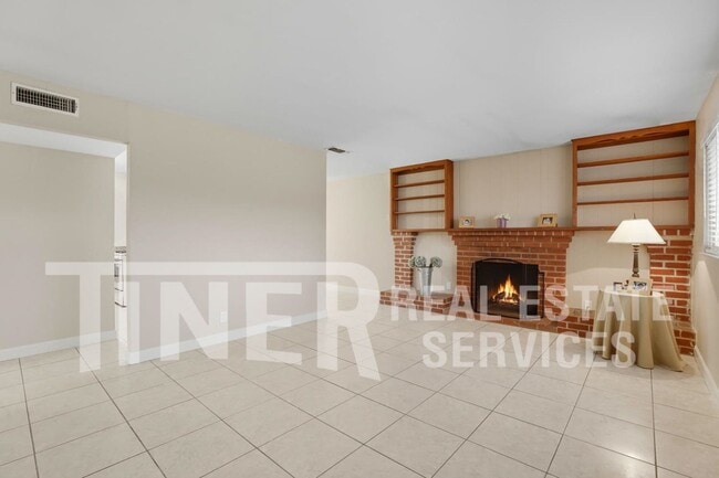 Photo - 1411 Michael Way