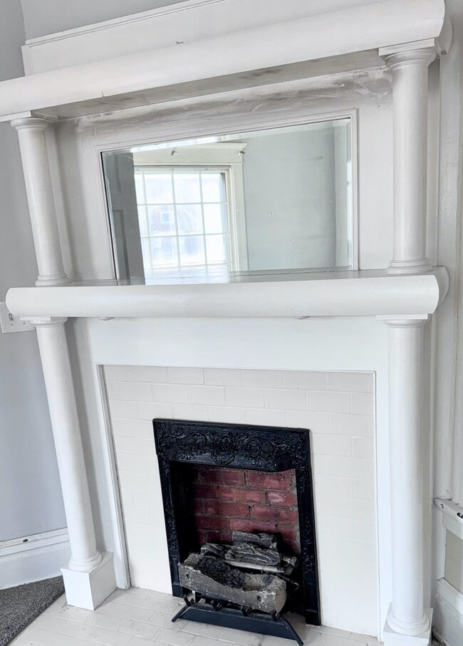 1118 W 8th St Unit 2