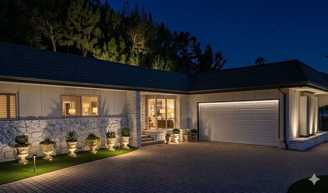 Building Photo - 2000 San Ysidro Dr