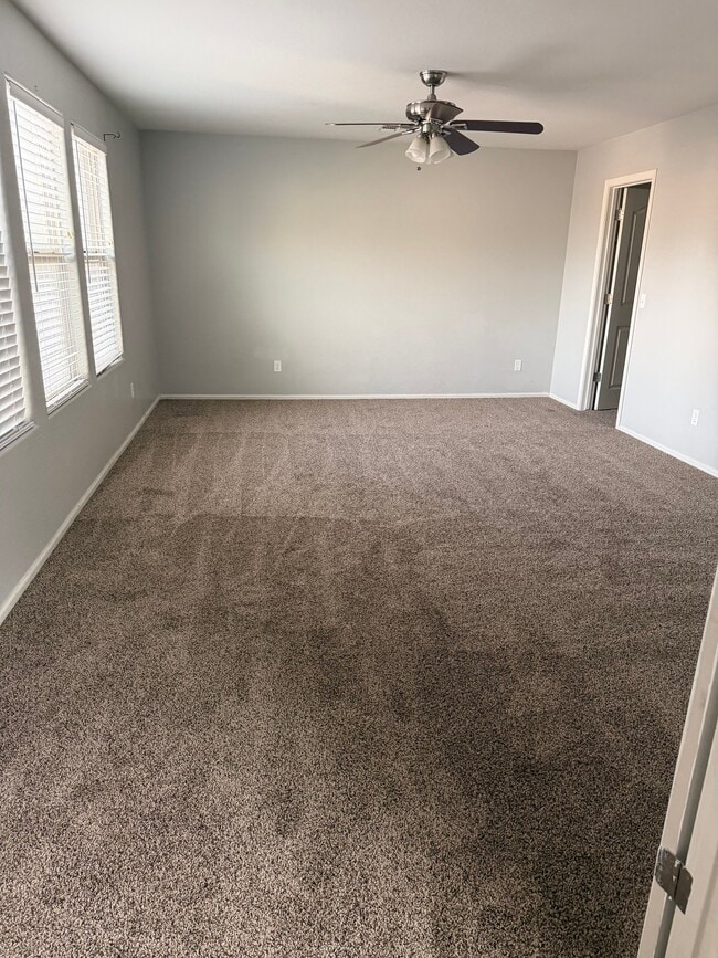 Photo - 11010 W Elm St