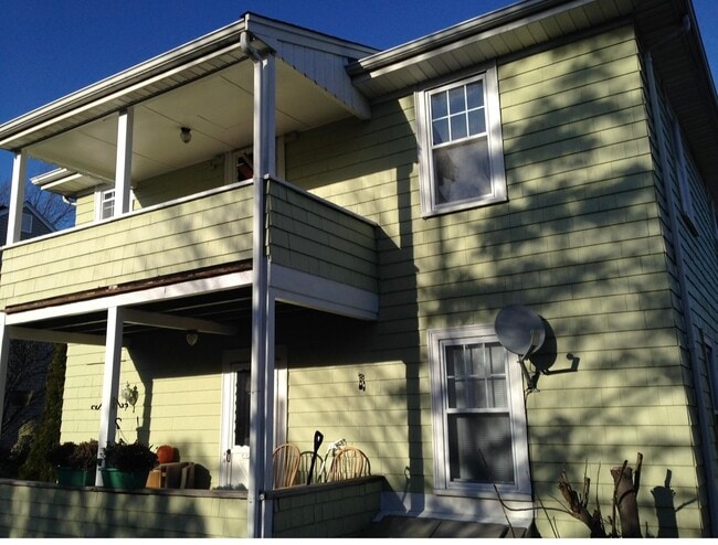 17 Claremont Ave Unit Apartment