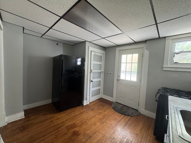 Photo - 647 Hardin Ave