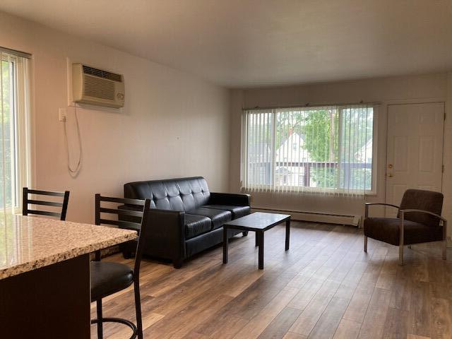 Photo - 912 Oakland Ave Unit 5