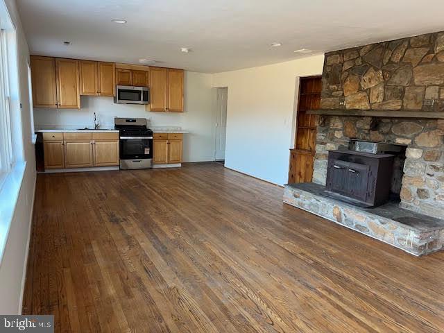 Photo - 2800 Centreville Rd