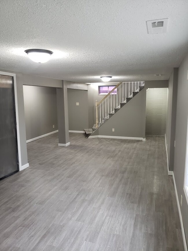 Photo - 2636 Wedgewood Rd