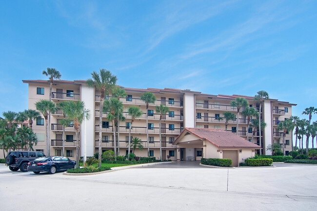 Building Photo - 301 Ocean Bluffs Blvd Unit 102