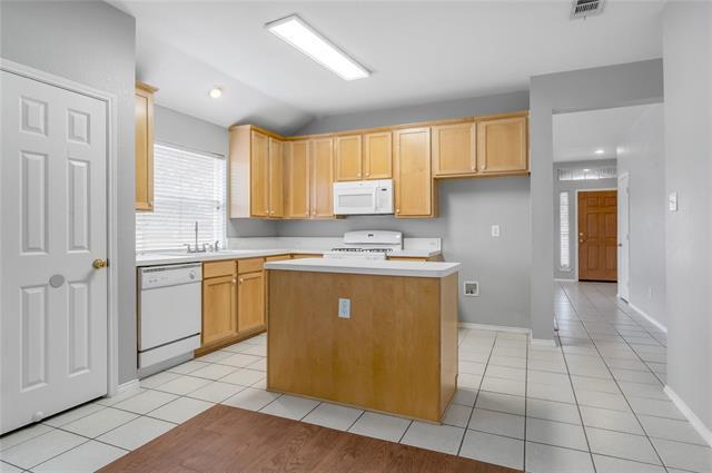 Photo - 6921 Highland Crest Ln