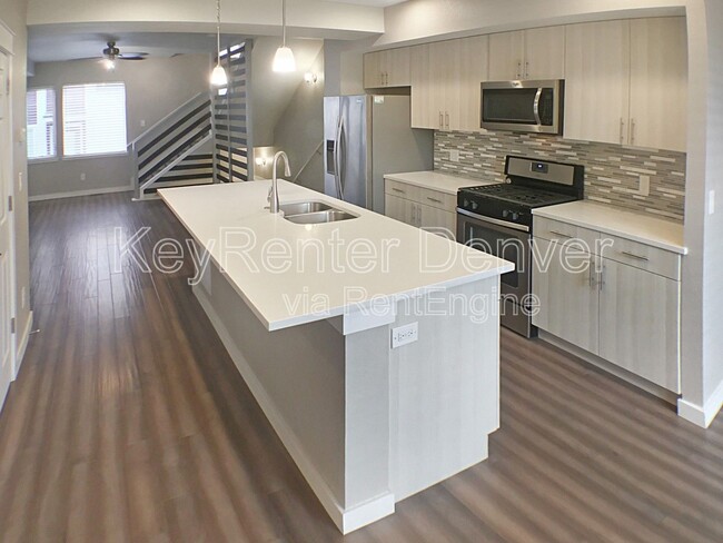 Photo - 1539 W 43rd Ave Townhome