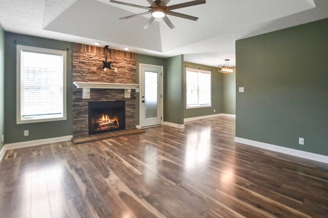 Photo - Pet Friendly Three Bedroom with Bonus!