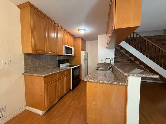Photo - Bright 2-bedroom, 1-bath Townhouse-style Condo in San Jose