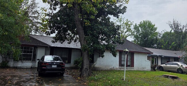Photo - 1018 Forestburg Dr