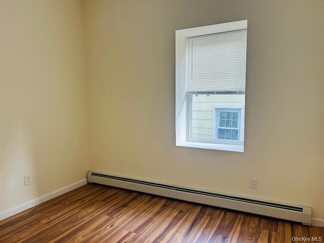 Photo - 16 Schneider Ave Unit 1